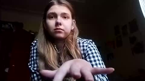 Snapshot of kikibang_ chatting on 01-13-26, 08:52 kikibang_ online show from 01-13-26, 08:52