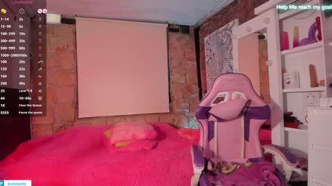 Snapshot of kikilepetite chatting on 12-05-24, 08:55 kiki online show from 12-05-24, 08:55