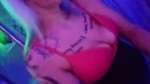 kikilovespartylights online show from 03-11-25, 07:58