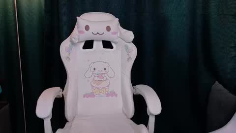 Kiki online show from 10-11-25, 11:36