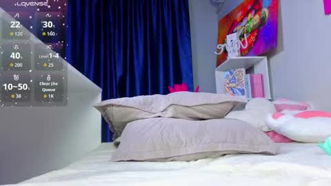 Snapshot of kikiolovely chatting on 05-01-26, 02:16 Kiki online show from 05-01-26, 02:16