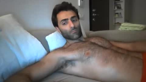 Snapshot of kikkus01 chatting on 06-02-26, 08:44 kikkus01 online show from 06-02-26, 08:44