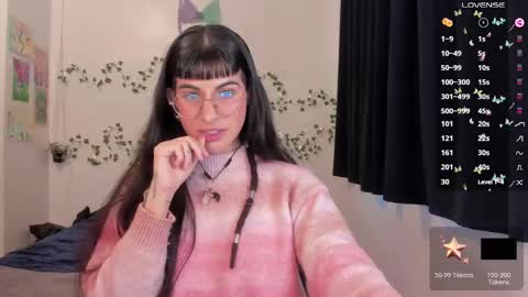 Bella online show from 04-20-26, 10:00