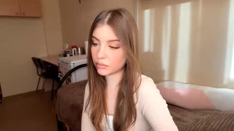 Snapshot of kileyhollobaugh chatting on 03-17-26, 02:09 Teya online show from 03-17-26, 02:09