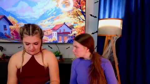 Snapshot of kileymith chatting on 11-21-25, 06:23 ZofiaLiya online show from 11-21-25, 06:23