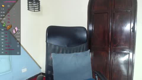 Snapshot of kilian_xx chatting on 12-25-24, 12:26 Kilian xxx online show from 12-25-24, 12:26