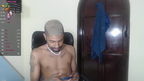 Snapshot of kilian_xx chatting on 12-31-24, 01:41 Kilian xxx online show from 12-31-24, 01:41