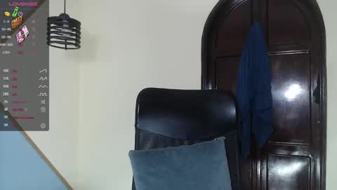 Snapshot of kilian_xx chatting on 01-01-25, 03:03 Kilian xxx online show from 01-01-25, 03:03