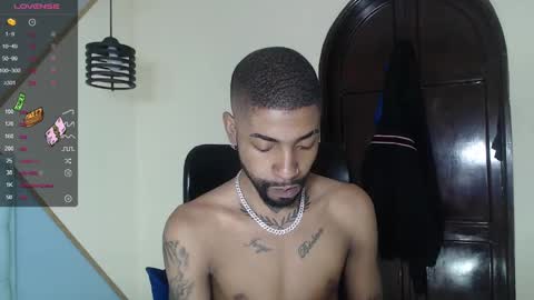 Snapshot of kilian_xx chatting on 01-13-25, 02:00 Kilian xxx online show from 01-13-25, 02:00