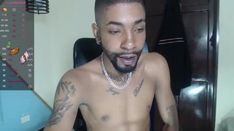 Snapshot of kilian_xx chatting on 01-14-25, 01:06 Kilian xxx online show from 01-14-25, 01:06