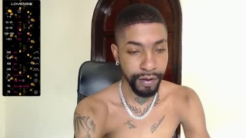 Snapshot of kilian_xx chatting on 03-02-25, 02:32 Kilian xxx online show from 03-02-25, 02:32