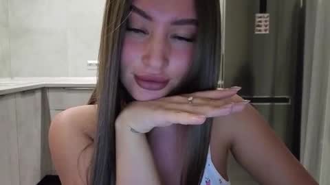 Snapshot of killer__girls chatting on 02-10-26, 08:46 EvaAnna online show from 02-10-26, 08:46