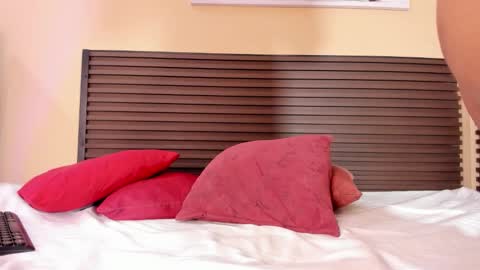 kim online show from 03-22-26, 10:18