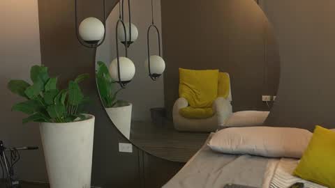 Kim online show from 10-06-25, 12:57