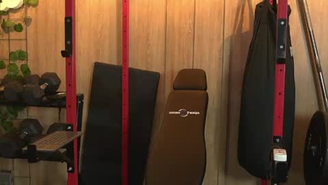 Kim online show from 04-15-26, 01:40