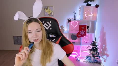 kim_boyd online show from 12-18-24, 09:04