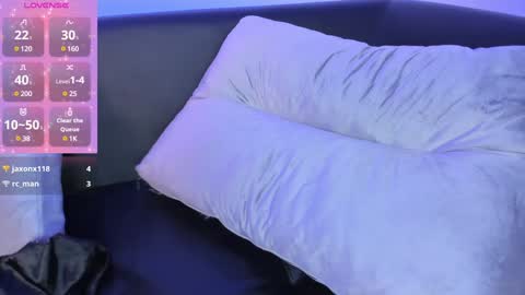 Kim online show from 01-20-25, 05:37