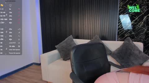 Kim online show from 01-24-25, 11:48