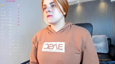 Kim online show from 11-25-25, 12:16