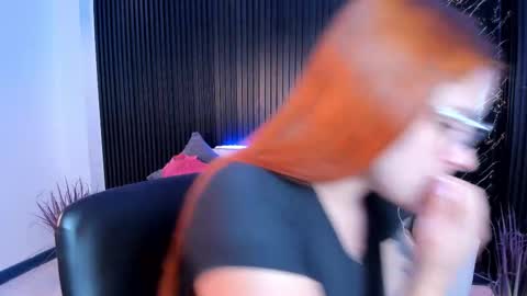 Kim online show from 11-26-25, 12:17