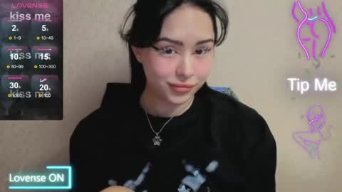 Kim online show from 04-21-26, 09:28