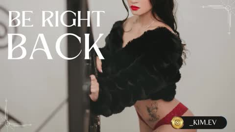 Kim  online show from 01-21-25, 10:19