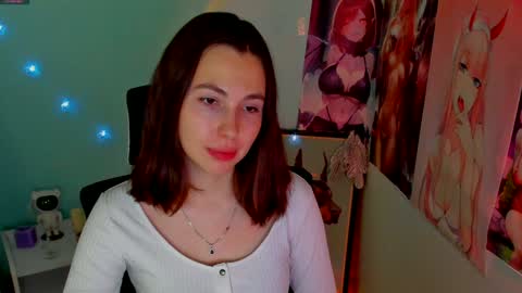 Kim online show from 12-20-24, 04:57