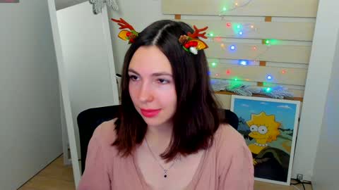 Kim online show from 12-29-24, 07:39