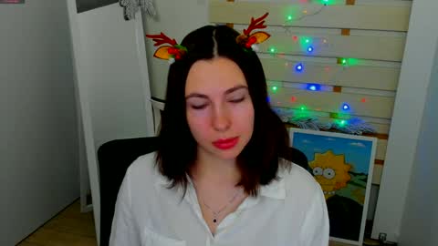 Kim online show from 12-31-24, 07:42