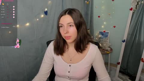 Kim online show from 02-08-25, 01:54