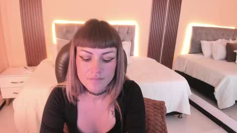 Snapshot of kim_jeins666 chatting on 05-22-26, 01:06 Kim Jeins666 online show from 05-22-26, 01:06