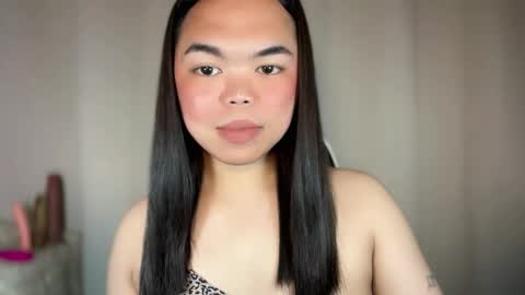 KYLIE online show from 12-19-25, 05:20