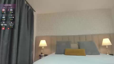 Kim online show from 09-24-25, 01:14