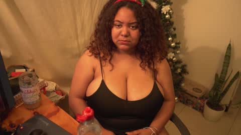 Snapshot of kim_sweets chatting on 12-07-24, 03:36 Maria online show from 12-07-24, 03:36