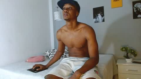 Kim  Yuk online show from 12-05-24, 06:44