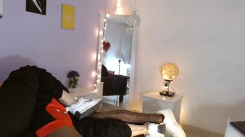 Kim  Yuk online show from 01-21-25, 08:32