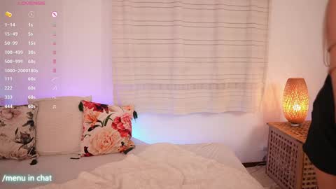 Snapshot of kimberhot chatting on 09-22-25, 11:51 Kim online show from 09-22-25, 11:51