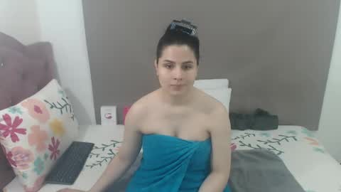 Snapshot of kimberjamesxx chatting on 06-07-26, 02:59 DANIELA online show from 06-07-26, 02:59