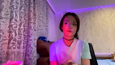 Amelia online show from 05-06-26, 10:09