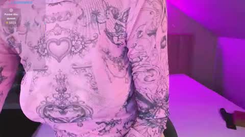 kimberlly_smith online show from 12-16-25, 12:15