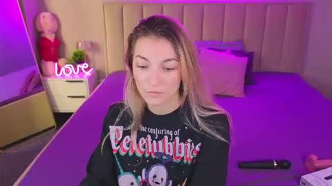 Snapshot of kimberlly_smith chatting on 07-20-26, 11:29 kimberlly_smith online show from 07-20-26, 11:29