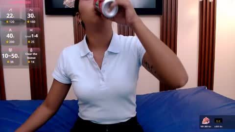 Snapshot of kimberly18cute chatting on 06-01-26, 12:01 KIMBER online show from 06-01-26, 12:01