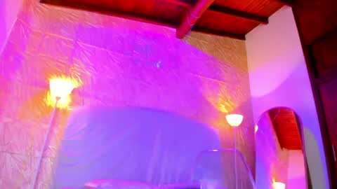 kimberly gonzalez online show from 04-11-26, 07:45