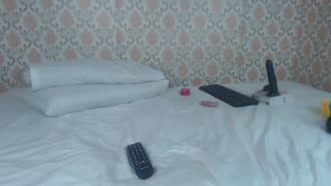 Snapshot of kimberly_perez__ chatting on 01-29-25, 02:40 Kimberly online show from 01-29-25, 02:40