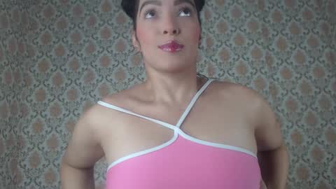 Snapshot of kimberly_perez__ chatting on 01-30-25, 11:24 Kimberly online show from 01-30-25, 11:24