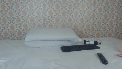 Snapshot of kimberly_perez__ chatting on 02-09-25, 11:04 Kimberly online show from 02-09-25, 11:04