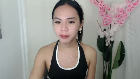 Snapshot of kimberly_tart chatting on 07-18-26, 12:15 Kimberly online show from 07-18-26, 12:15