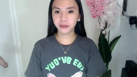 Snapshot of kimberly_tart chatting on 07-20-26, 12:36 Kimberly online show from 07-20-26, 12:36