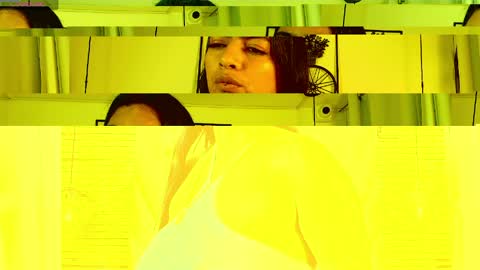 Snapshot of kimberlyfox_t chatting on 05-16-26, 02:16 kimberlyfox_t online show from 05-16-26, 02:16