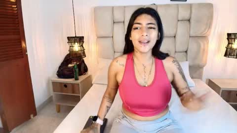 Snapshot of kimberlyfox_t chatting on 05-28-26, 01:08 kimberlyfox_t online show from 05-28-26, 01:08